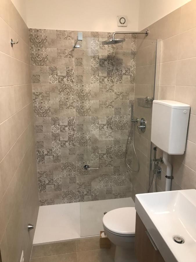 Casa Roby Apartment Tremosine Екстериор снимка